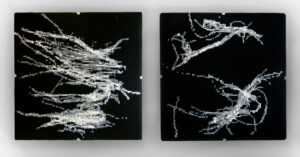 ‹Tråd› 1 og 2, 2010, 23x23 cm, ullstoff, ulltråd, korssting .